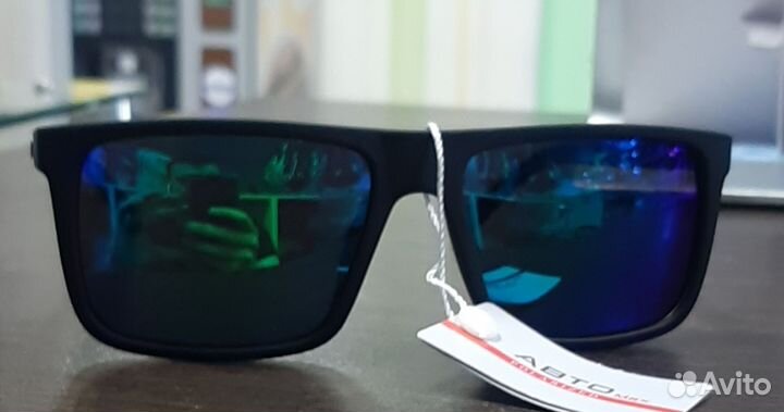 Солнцезащитные очки мужские с поляризацией