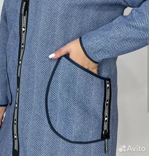 Пальто шерстяное