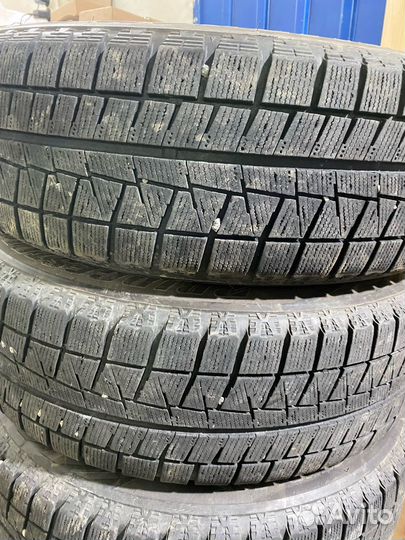 Bridgestone Blizzak Revo GZ 205/65 R16