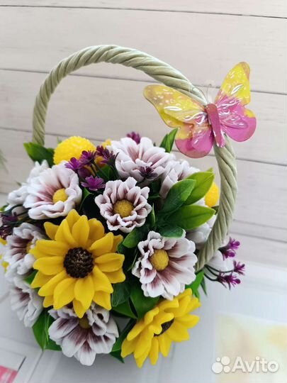 Букет из мыла с подсолнухами