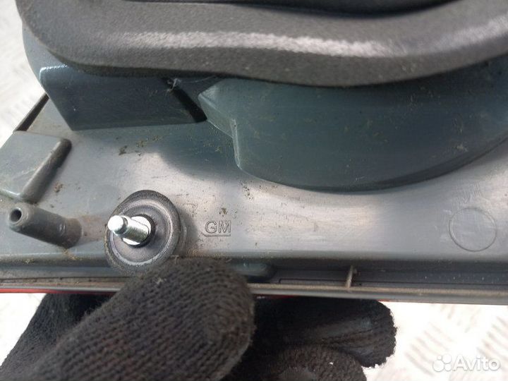 Фонарь задний внутренний правый Chevrolet Cruze 1