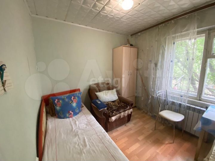 Комната 10,8 м² в 3-к., 4/5 эт.