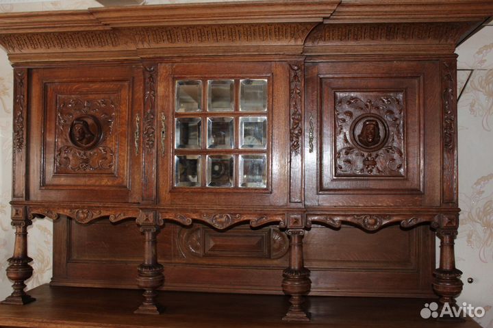 Буфет старинный дубовый