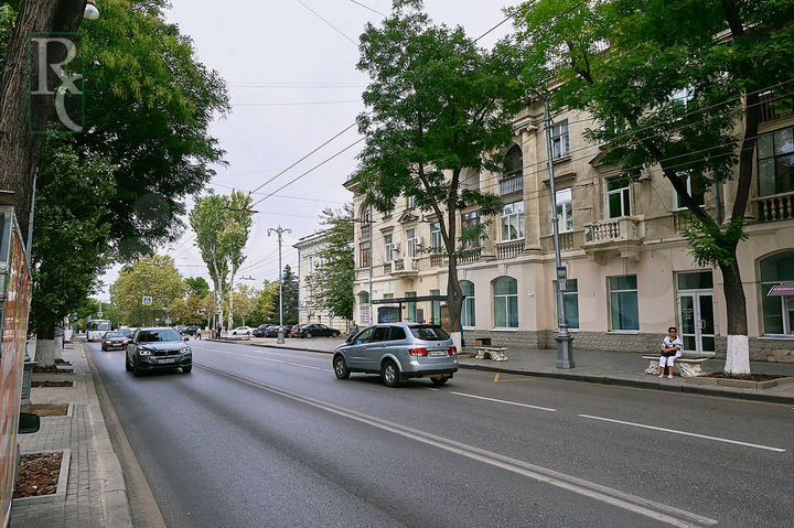 Сдается помещение на первой линии улицы Ленина