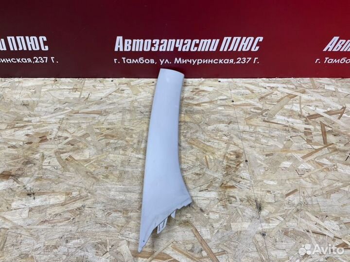 Обшивка стойки передняя правая LADA Vesta