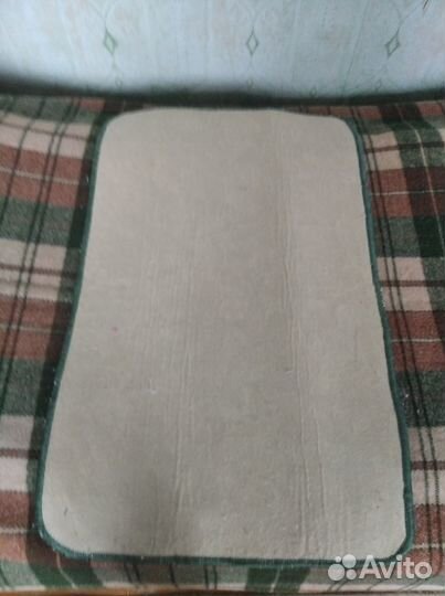 Коврики для ванной и туалета