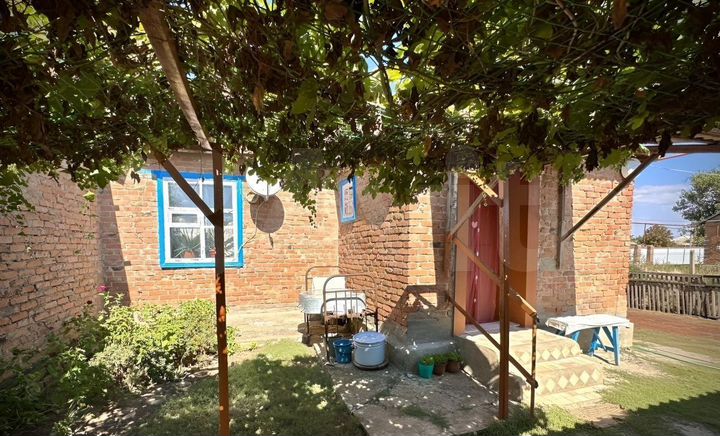 2-к. квартира, 52 м², 1/1 эт.