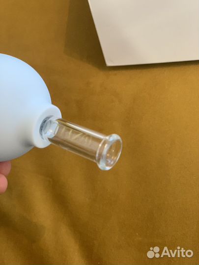 Вакуумный массажер для лица