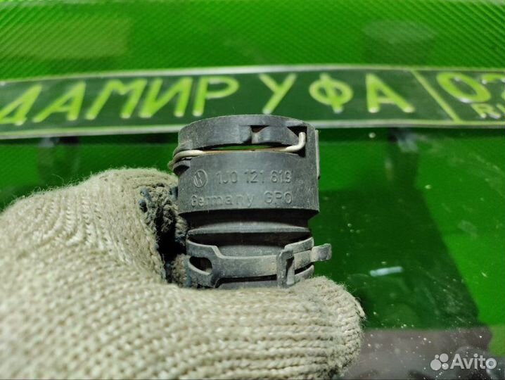 Фланец системы охлаждения Skoda Octavia