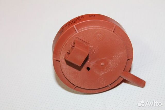 Прессостат (датчик уровня воды) Ariston C00274118