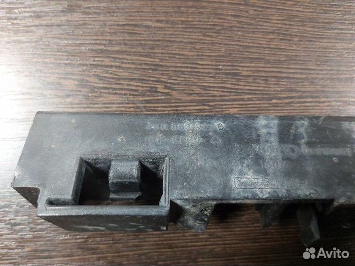 Кронштейн порога Audi A6 C7 cdnb 2012