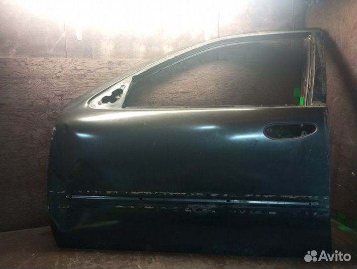 Дверь боковая передняя левая Nissan Maxima A32