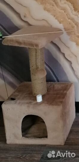 Домик для кошки с когтеточкой