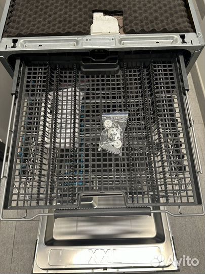 Посудомойка Electrolux 60см EEZ969300L