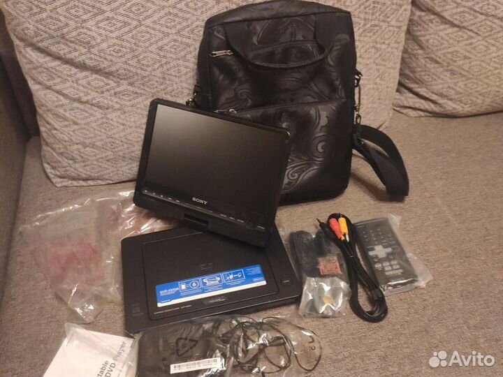 Портативный видеопроигрыватель sony DVP-FX930