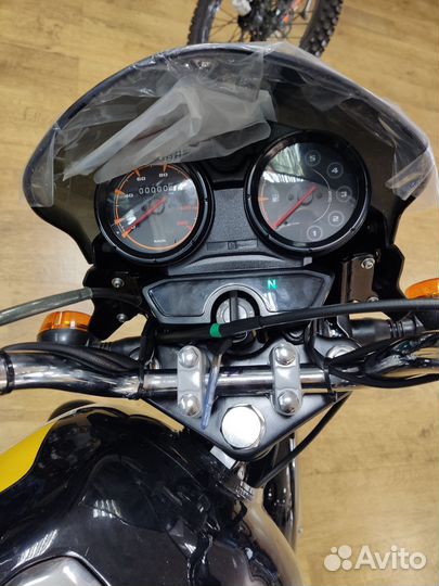 Мотоцикл Bajaj Boxer BM 150