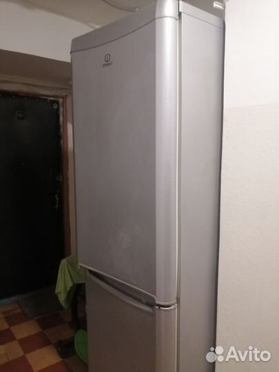 Холодильник