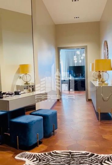 3-к. квартира, 136 м², 10/24 эт.