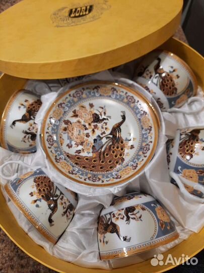 Чашка с блюдцем. Чайный сервиз