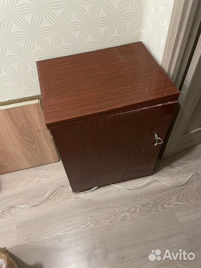 Швейная машинка чайка 142м