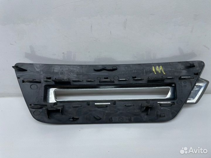 Накладка бампера передняя левая Mercedes-Benz Gl