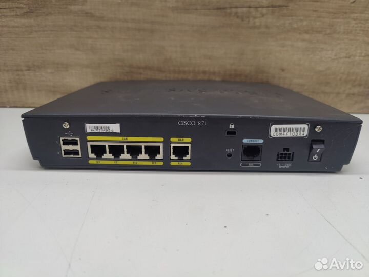 Маршрутизатор Cisco 871