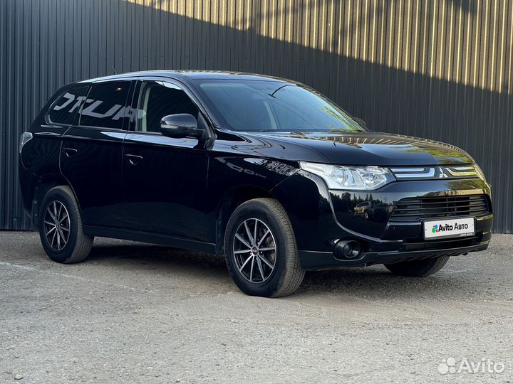 Mitsubishi Outlander 2.0 CVT, 2014, 108 895 км