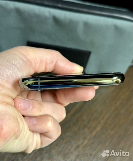 iPhone 11 Pro, 64 ГБ