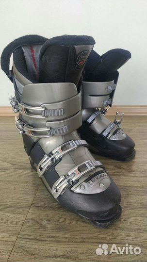 Горнолыжные ботинки.44