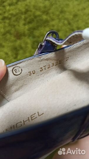 Кожаные туфли для девочки unichel, 30р