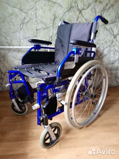 Коляска - трансформер прогулочная, Новая