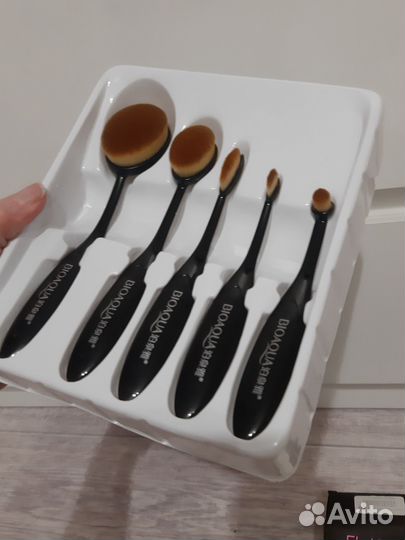 Набор кистей для макияжа