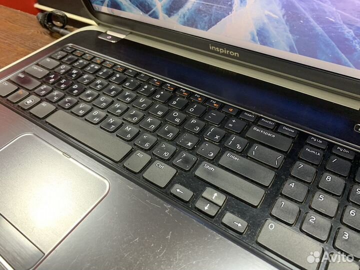 Ноутбук Dell / 17,3