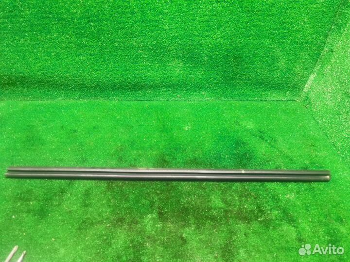 Молдинг стекла передний правый Ford Mondeo 4