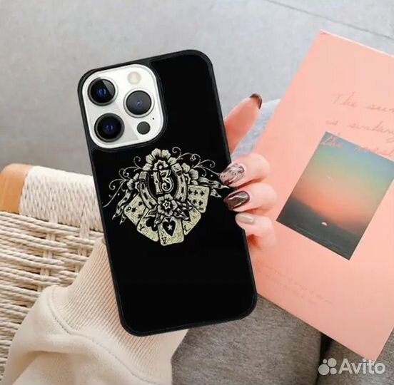 Чехол на iPhone (любой дизайн)