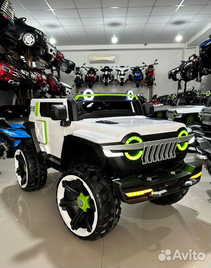 Детский электромобиль джип