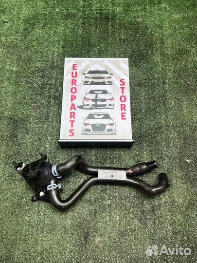 Помпа водяная с патрубками на Audi A6 (C7), 4G5