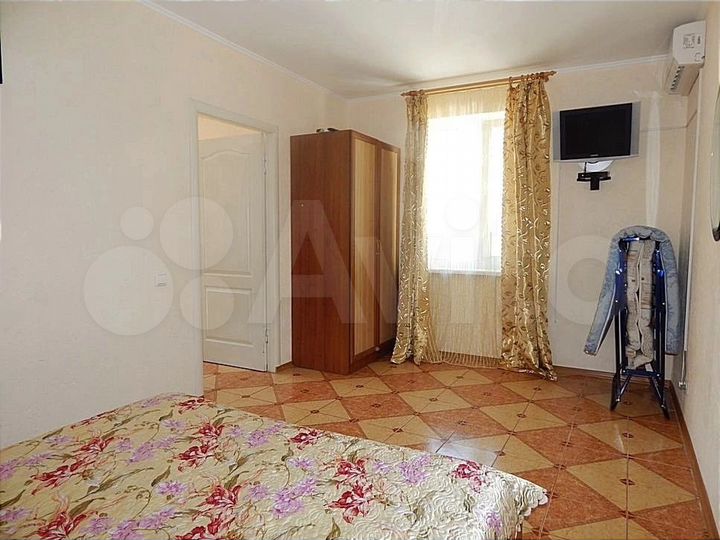 Комната 25 м², 2/3 эт.