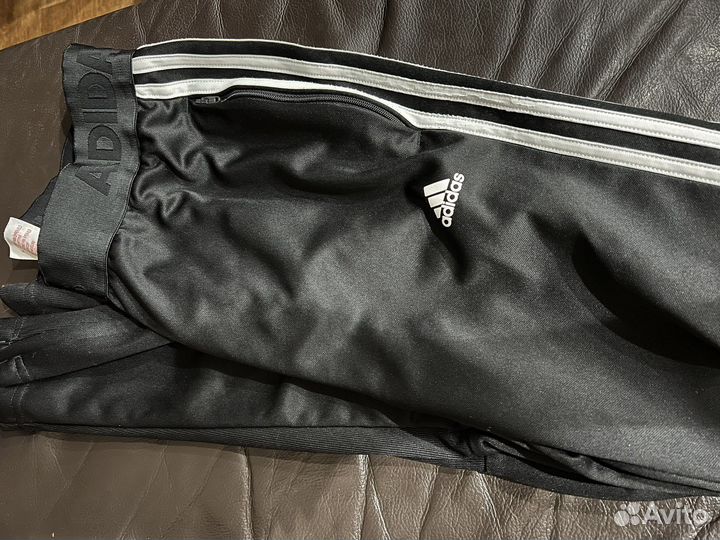 Спортивные штаны адидас