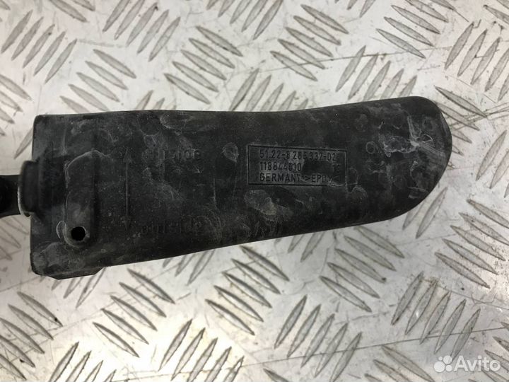 Б/У ограничитель двери задний правый Land Rover