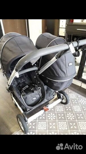 Коляска для двойни