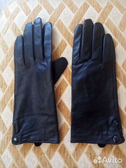 Перчатки женские кожаные