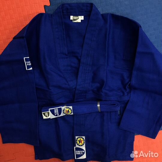 Кимоно для самбо новое (на рост 160)