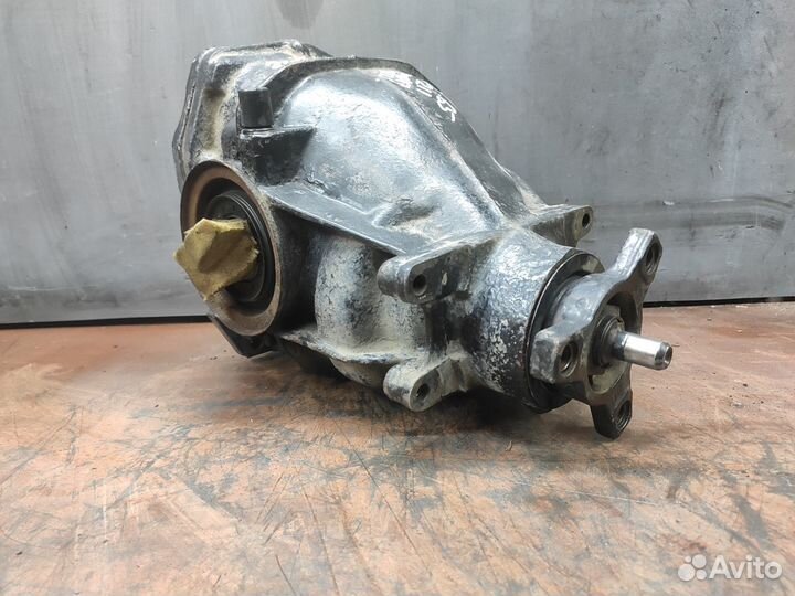 Редуктор заднего моста Mercedes 2.65