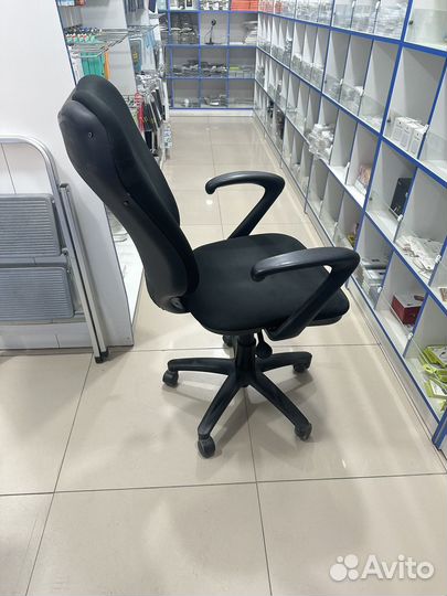 Компьютерное кресло б/у