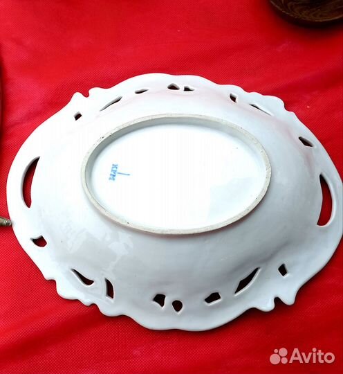 Блюдо антиквариат, 19 в. Германия