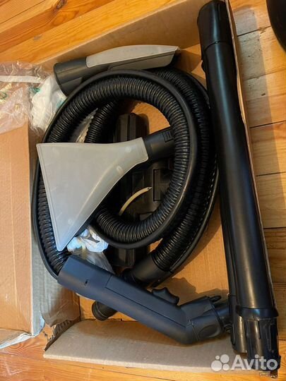 Моющий пылесос Zelmer