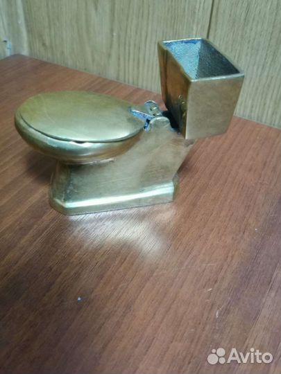 Латунная пепельница 