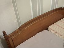 Кровать двухспальная из массив�а дуба
