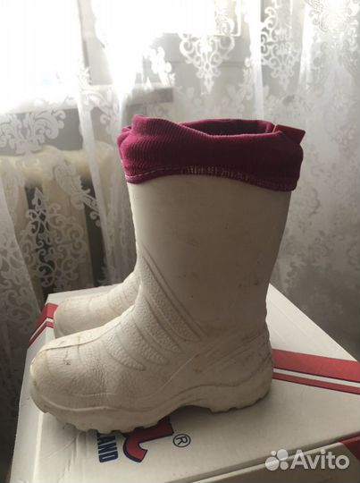 Резиновые сапоги для девочки 26